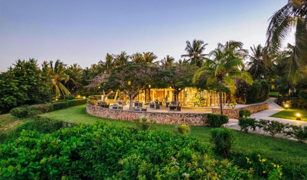 Hotel Melia Zanzibar Kiwengwa Zanzibar - Karpaten Turism