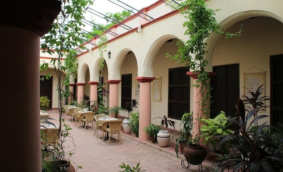 Hotel Avellaneda Camaguey Cuba - Karpaten.ro