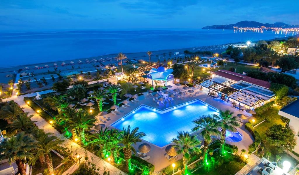 Pegasos Deluxe Beach Hotel