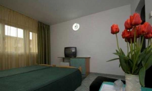 Hotel Petrolul, karpaten.ro, 2