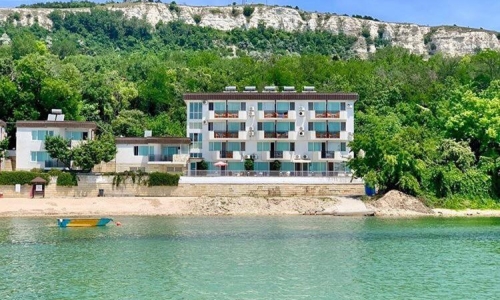 Hotel Oasis, karpaten.ro
