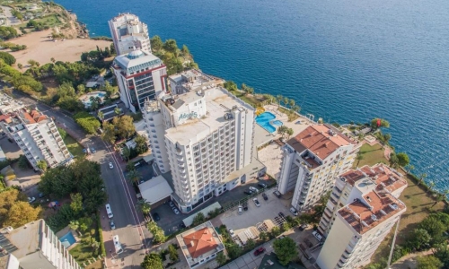 Adonis Hotel, karpaten.ro