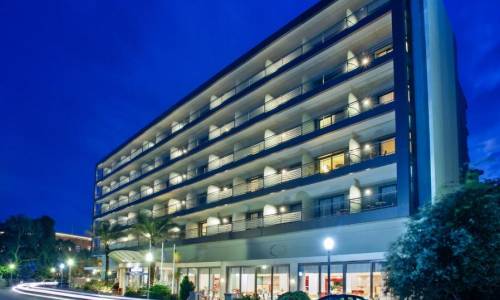 Hotel Mediterranean, karpaten.ro