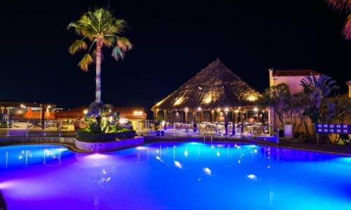 Theo Hotel, karpaten.ro