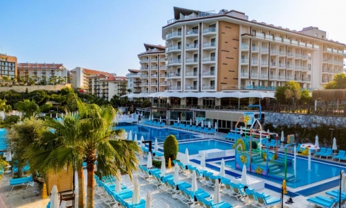 Ramada Resort Kusadasi & Golf, karpaten.ro
