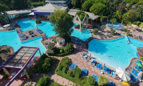 Hotel Dionysos, karpaten.ro, 2