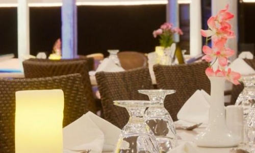 Southern Palms Beach Club, karpaten.ro, 2