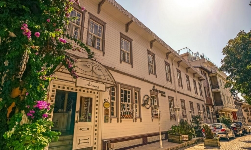 Avicenna Hotel, karpaten.ro