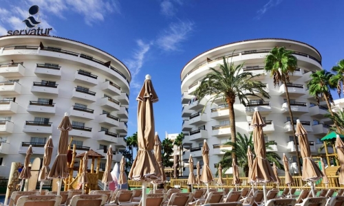 Servatur Waikiki, karpaten.ro, 2