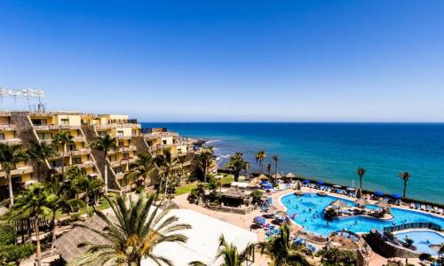 Hotel BlueBay Beach Club, karpaten.ro
