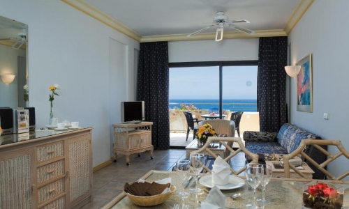 Hotel BlueBay Beach Club, karpaten.ro, 2