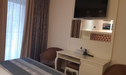 Hotel Holiday Maria, karpaten.ro, 2