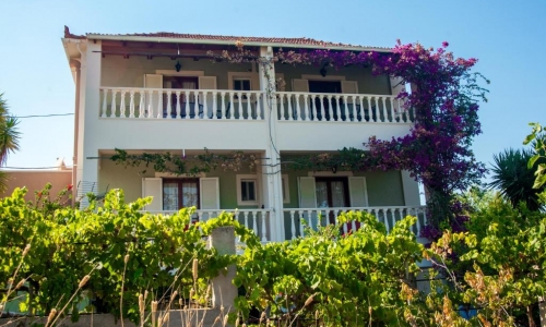 Eleni Studios Skala, karpaten.ro, 2