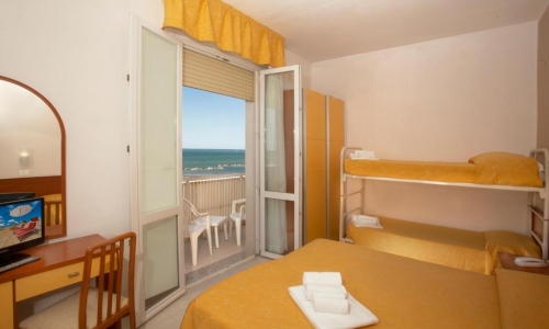 Hotel Carnaby, karpaten.ro, 2