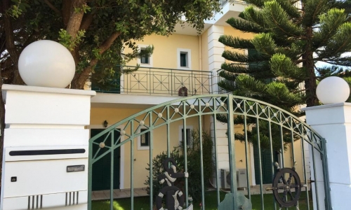 Naftilos Studios, karpaten.ro, 2