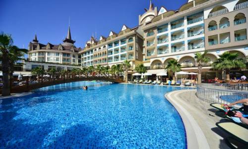 Hotel Side Crown Palace, karpaten.ro
