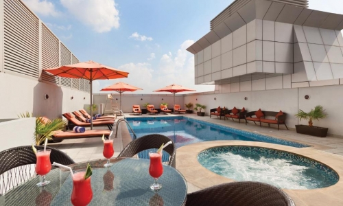 Ramada by Wyndham Deira, karpaten.ro, 2