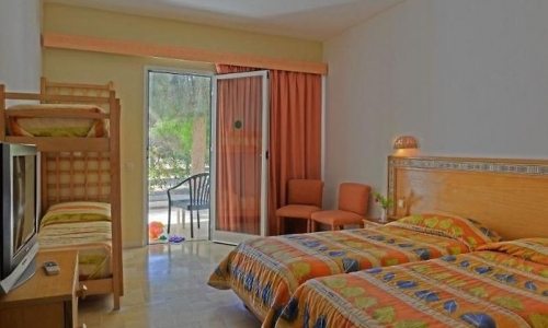 Riad Meninx, karpaten.ro, 2