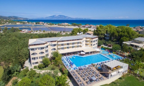 Koukounaria Hotel and Suites, karpaten.ro, 2
