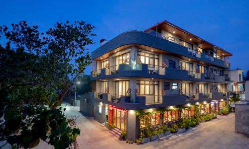 Hotel Ayala Ocean View, karpaten.ro