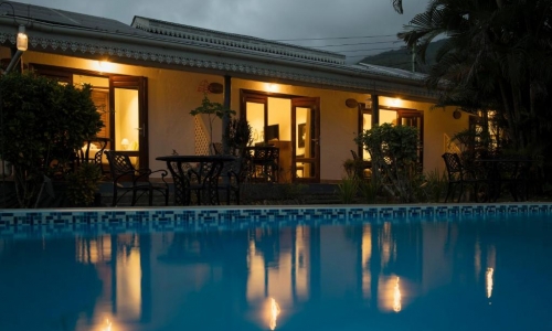 Auberge d'Anse Boileau & Restaurant Chez Plume Resort, karpaten.ro, 2
