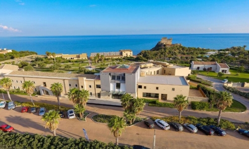 Falconara GreenBlu Resort, karpaten.ro