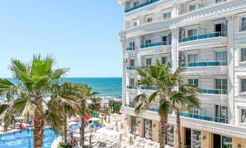 Grand Blue Fafa Resort & SPA, karpaten.ro, 2