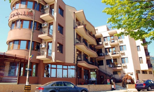 Hotel Coralis, karpaten.ro