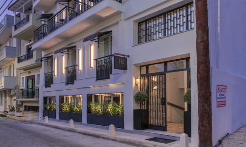 Bitzaro Boutique Hotel, karpaten.ro