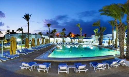 Hari Club Beach Resort, karpaten.ro