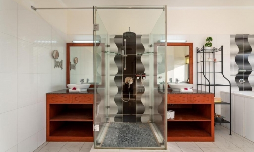 Glacis Heights Villa, karpaten.ro, 2