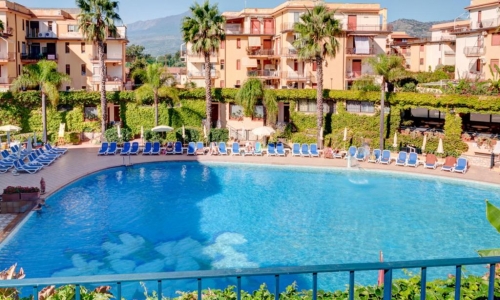 Hotel Caesar Palace, karpaten.ro