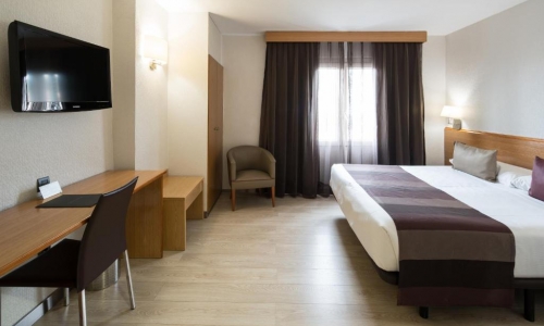 Hotel Catalonia Park Güell, karpaten.ro, 2
