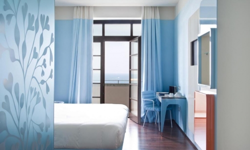 JR Hotels Bari Grande Albergo delle Nazioni, karpaten.ro, 2