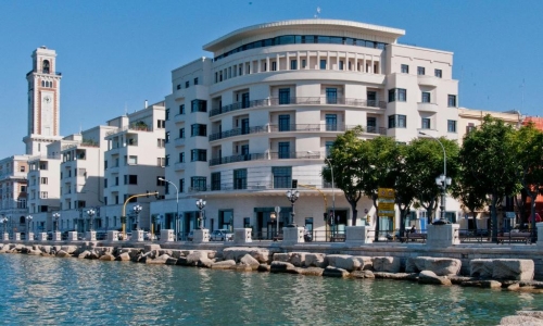 JR Hotels Bari Grande Albergo delle Nazioni, karpaten.ro