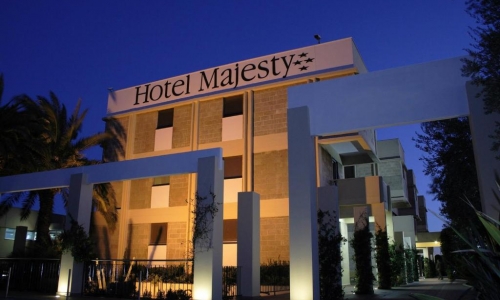Hotel Majesty, karpaten.ro
