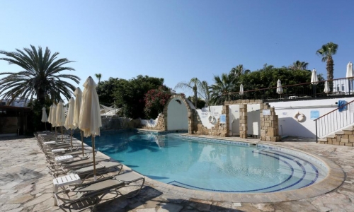 Dionysos Central Hotel, karpaten.ro