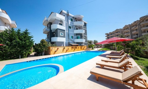 Hotel Villa Qendra, karpaten.ro