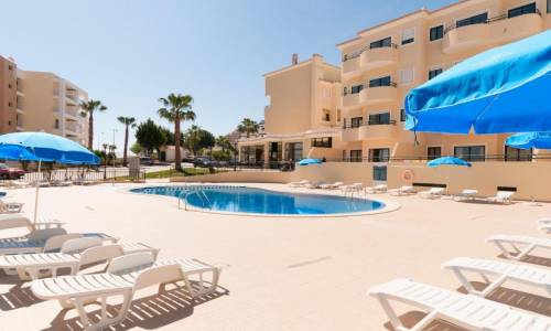 Plaza Real Aparthotel, karpaten.ro