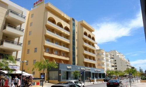Hotel Santa Catarina, karpaten.ro