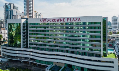 Crowne Plaza Panama, karpaten.ro