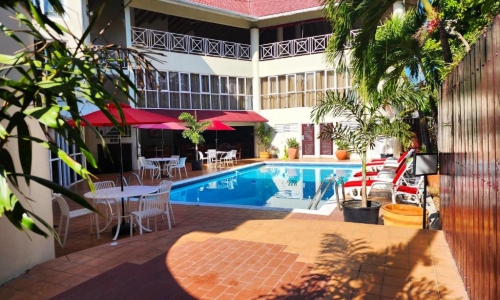 Altamont Court Hotel, karpaten.ro