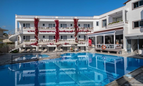 Ariadne Hotel, karpaten.ro