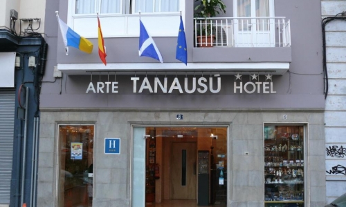 Hotel Tanausu, karpaten.ro