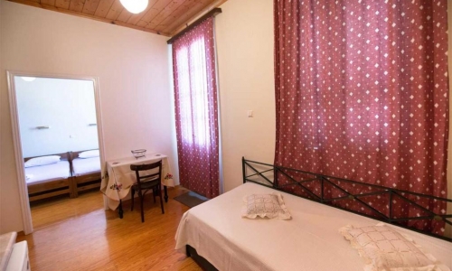 Hotel Patrai, karpaten.ro, 2