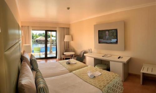 Hotel Baia Grande, karpaten.ro, 2
