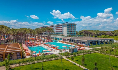 Trendy Perge Resort & Suites, karpaten.ro
