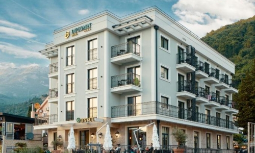 Hotel Diplomat, karpaten.ro