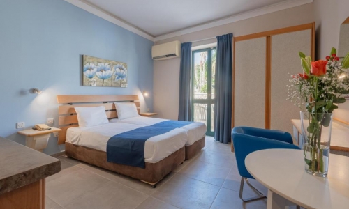 Xemxija Bay Hotel (ex. Porto Azzurro), karpaten.ro, 2
