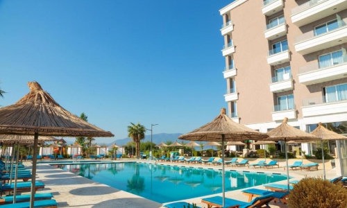 Hotel Kraal, karpaten.ro